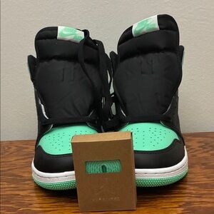 Nike Air Jordan 1 Retro High OG "Green Glow" sneaker.